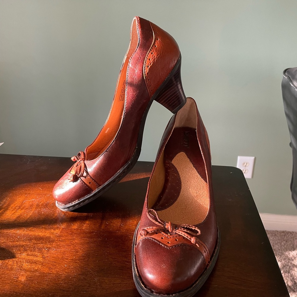 Born dress shoe